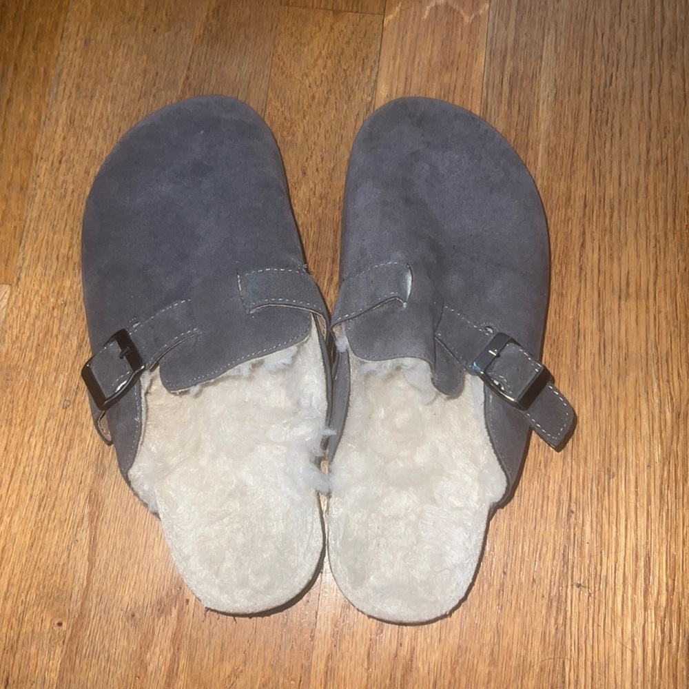 grey clogs